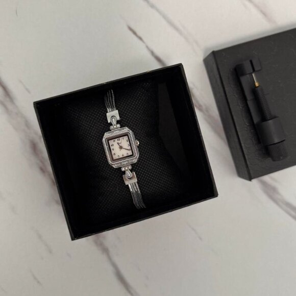 SKU:0460 Retro tiny silver mini square watch + in‎ a gift box stainless steel
